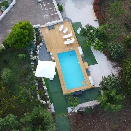Trullo Vito With Pool Martina Franca