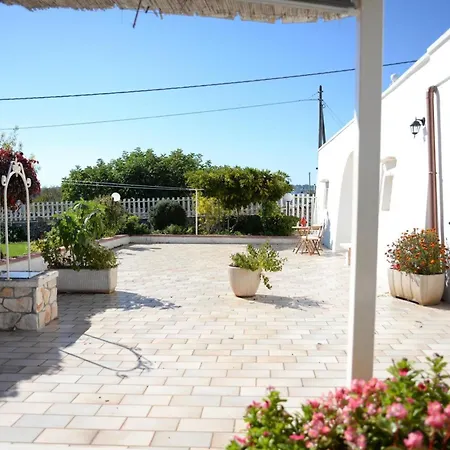 Tatil Evi Trullo Vito With Pool Martina Franca